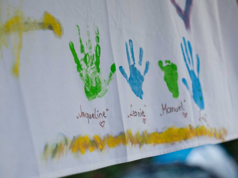 csaladbarat-nyaralas-animacio-medence Aranypart Camping & Apartments