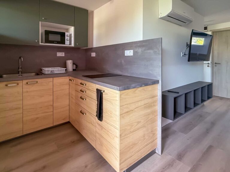 kemping apartman Balaton Rosa Plus konyha Aranypart Camping