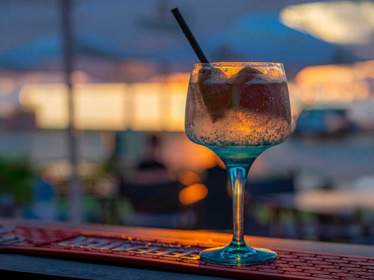 Egyálom Terasz Aranypart Siófok Balaton kemping