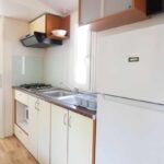 A mobilház balatoni mini otthon 9 mobilház mobil ház Aranypart Camping Siófok suncool konyha