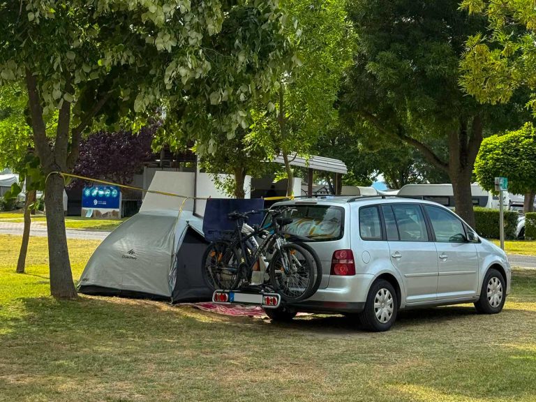 normal satorhely sátor Balaton part Aranypart kemping