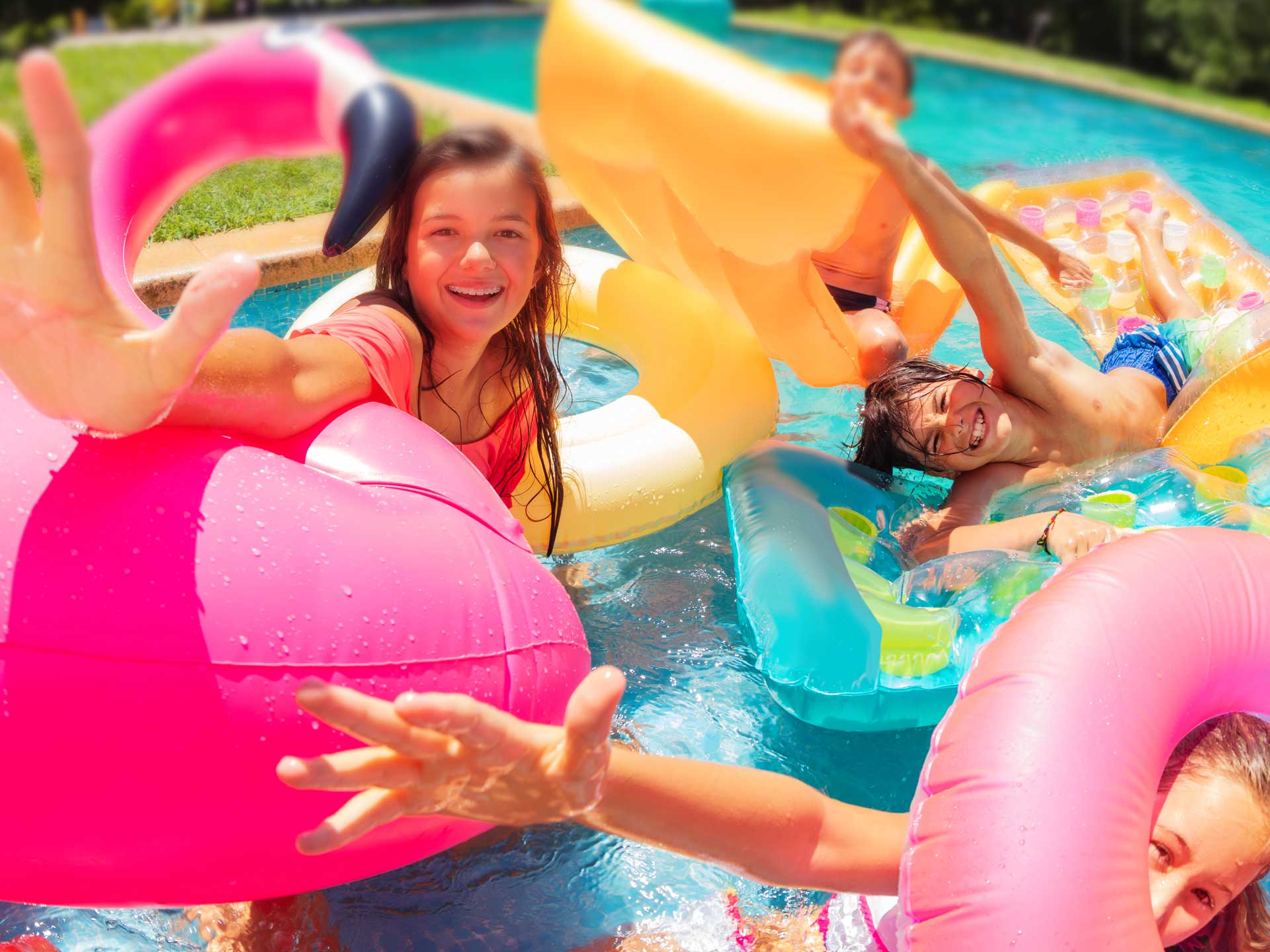 accommodation Balaton Aranypart Camping apartment Siófok pool